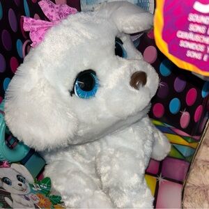 FurReal GoGo My Dancin' Pup Dance Walk White Puppy 50
Sounds Reactions Fur Real